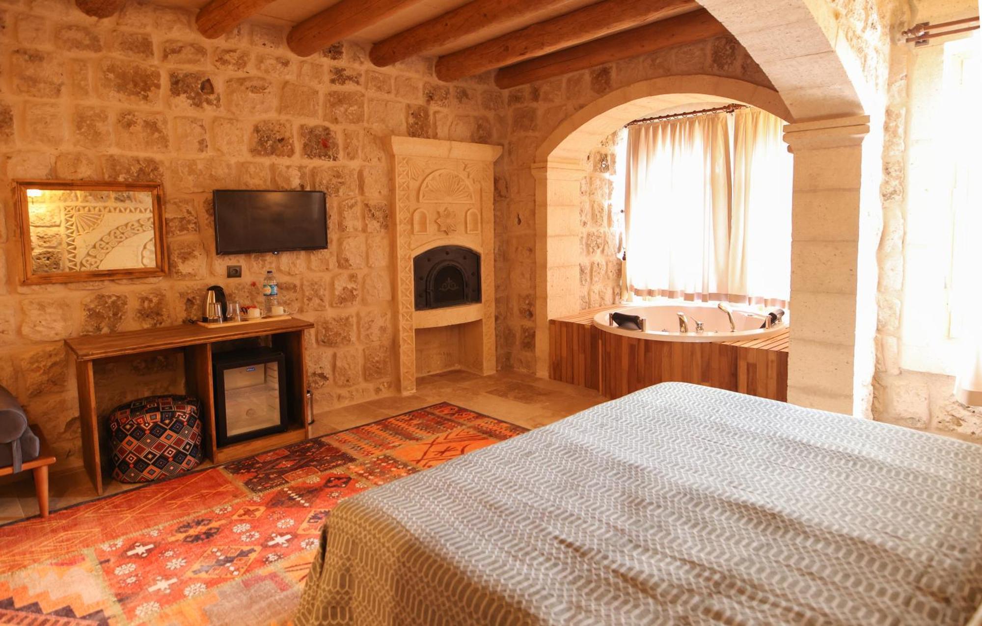 Cappadocia Vita Cave Hotel 于尔居普 外观 照片